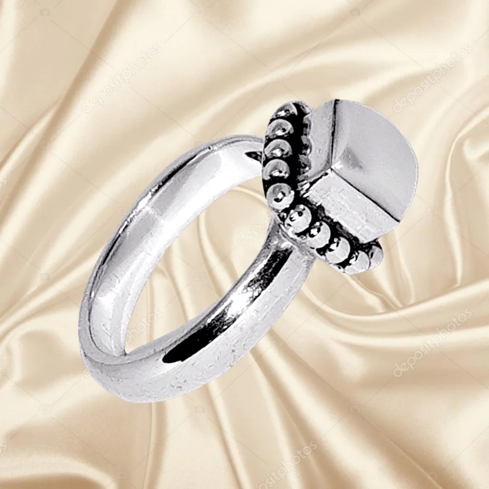 Silpada Sterling pSilver and Pearl Button Frame Ring. Size 5.75 NWOT